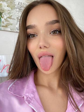 Дарья Брюнетка Массажистка фото 2